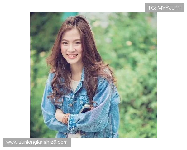 尊龙绝对是混血的传闻真相,明星血统背后隐藏的秘密 尊龙绝对是混血的传闻真相,明星血统背后隐藏的秘密